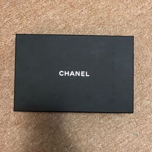 Chanel medium wallet box
